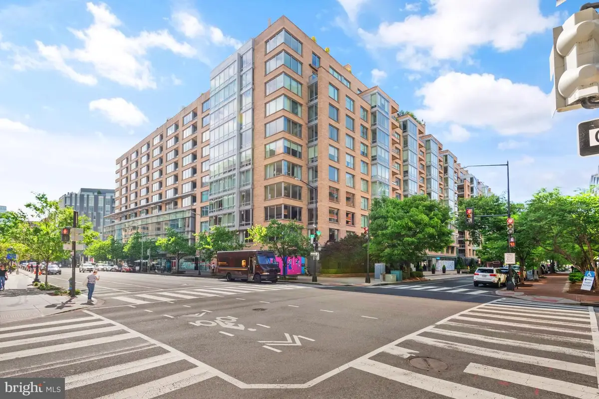 1155 23rd St Nw #6g, Washington, DC 20037 - Image #1