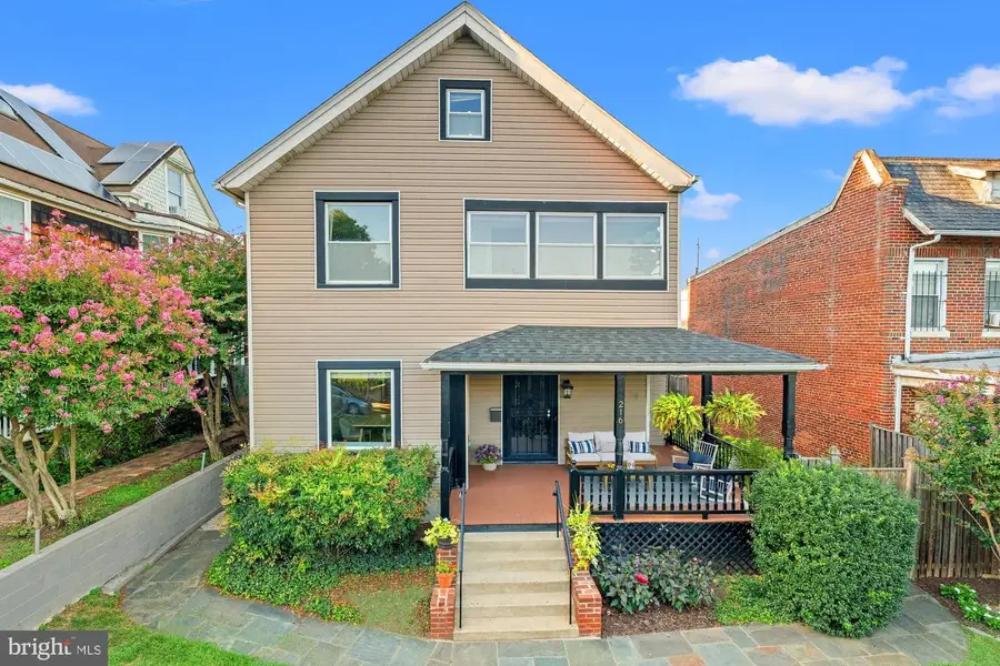 216 S St Ne, Washington, DC 20002 - Image #2