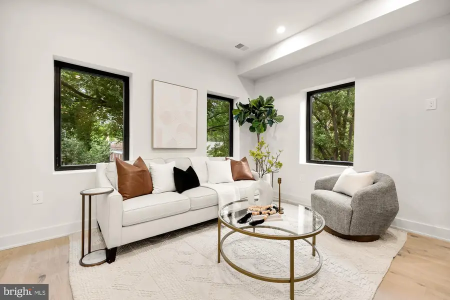 2647 41st St Nw #3, Washington, DC 20007 - Image #2