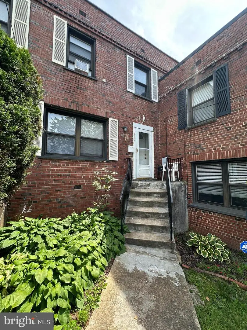 4919 Sheriff Rd Ne, Washington, DC 20019 - Image #1