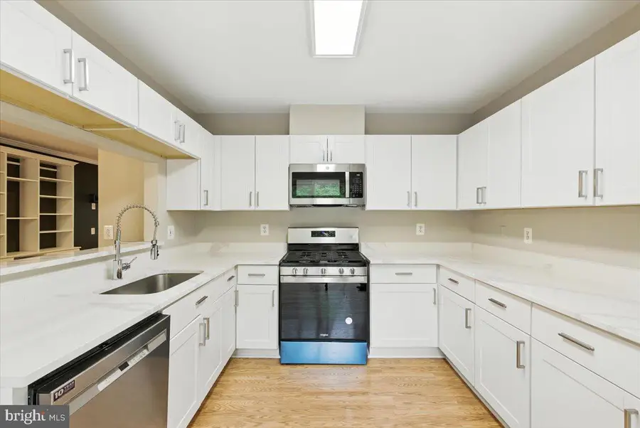 838 Hr Dr Se, Washington, DC 20032 - Image #2