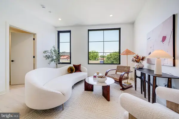 2905 Newark St Nw, WASHINGTON, DC 20008