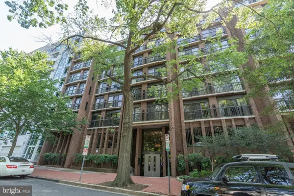 1001 26th St Nw #607, WASHINGTON, DC 20037