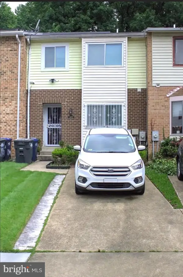 1902 Valley Ter Se, WASHINGTON, DC 20032