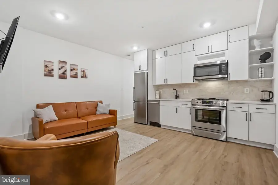 256 15th St Se #1, Washington, DC 20003 - Image #3