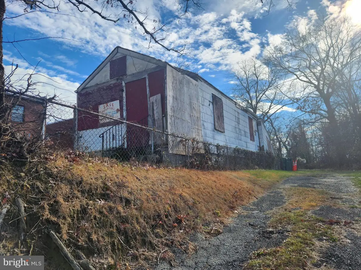 2309 Irving St Se, Washington, DC 20020 - Image #1