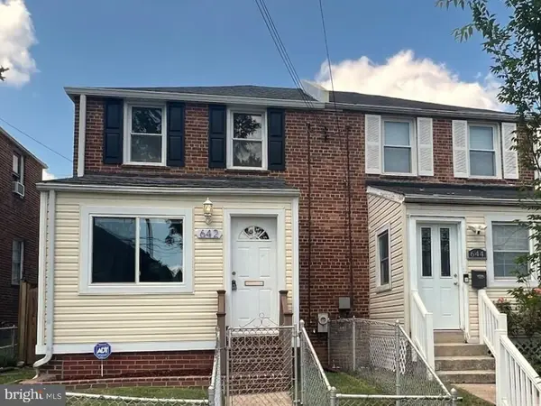 642 Faraday Pl Ne, WASHINGTON, DC 20017