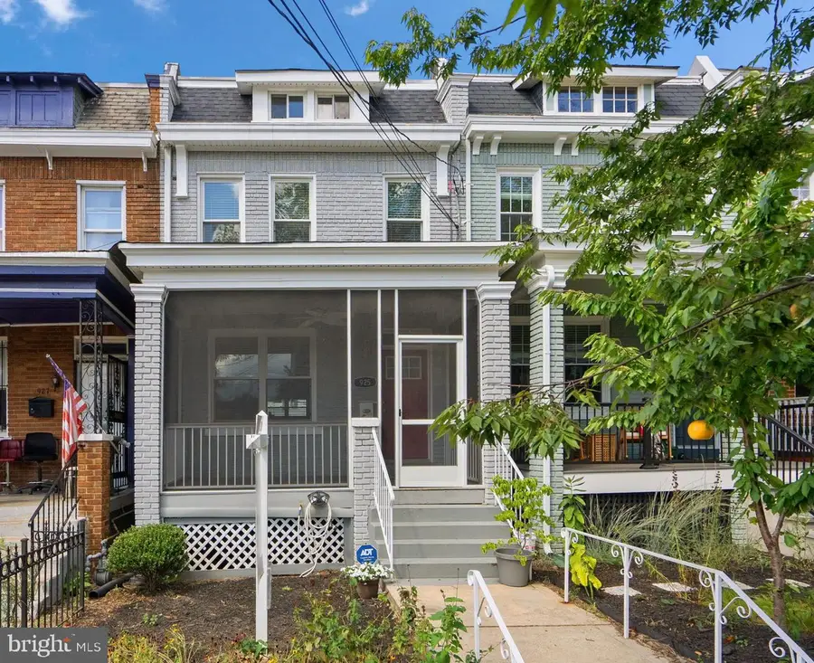 925 Decatur St Nw, Washington, DC 20011 - Image #2