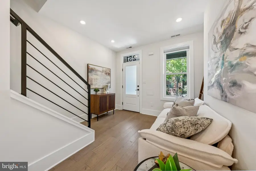 251 14th Pl Ne, Washington, DC 20002 - Image #2