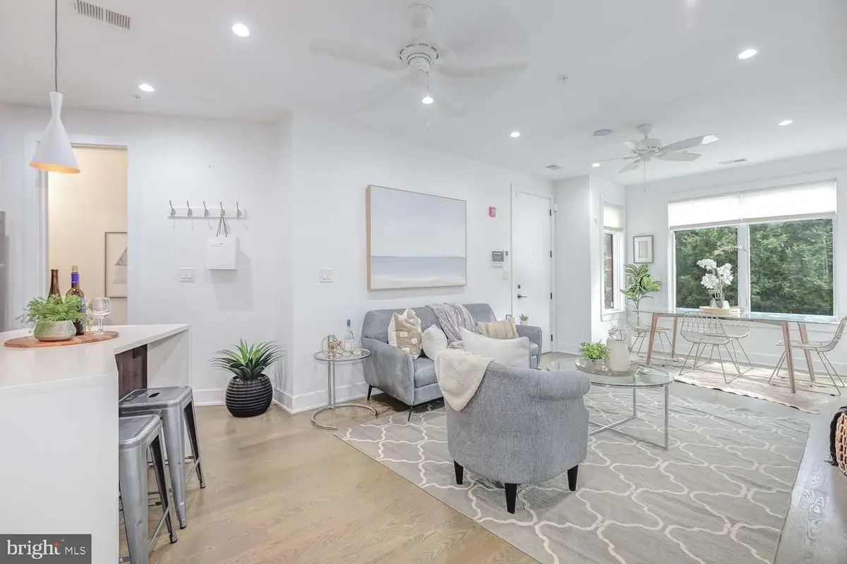 1220 Potomac Ave Se #6, Washington, DC 20003 - Image #1