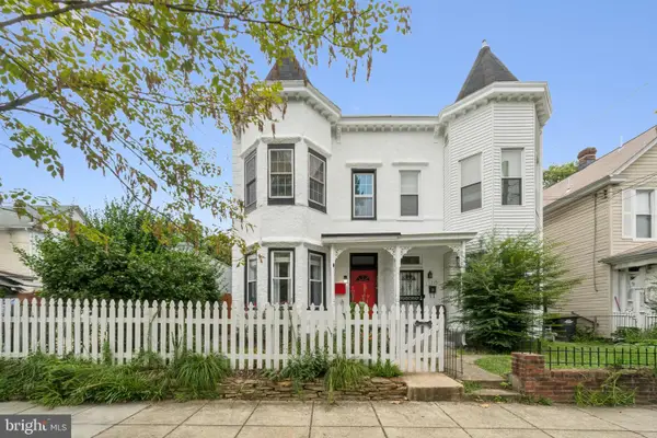 3206 5th St Se, WASHINGTON, DC 20032