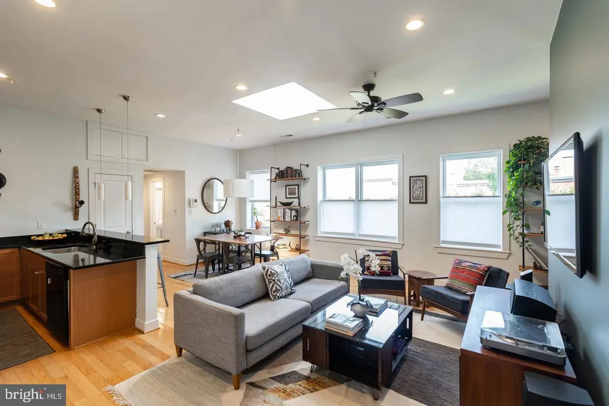 1240 4th St Nw #300, Washington, DC 20001 - Image #1