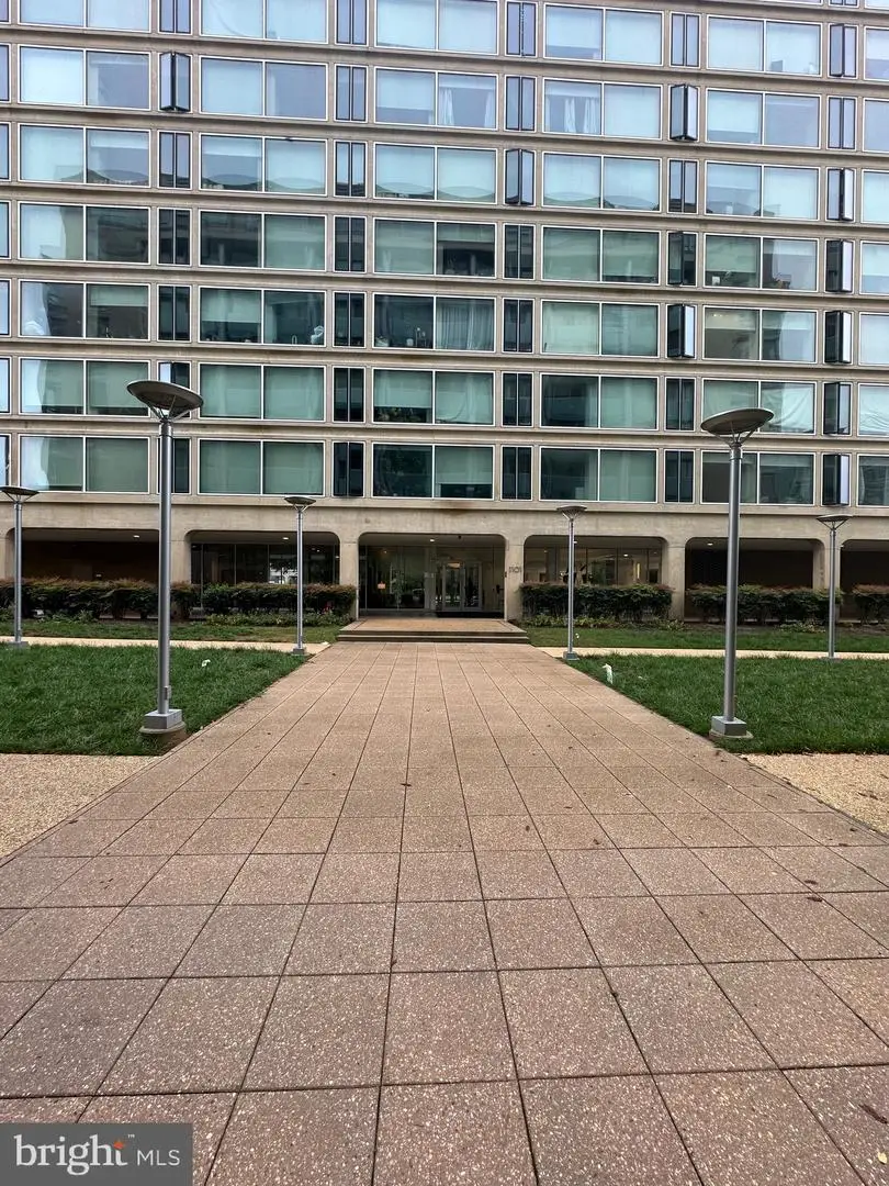 1101 3rd St Sw #306, Washington, DC 20024 - Image #1