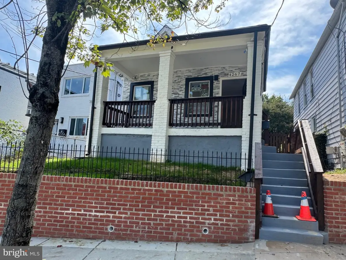 4267 Brooks St Ne, Washington, DC 20019 - Image #1