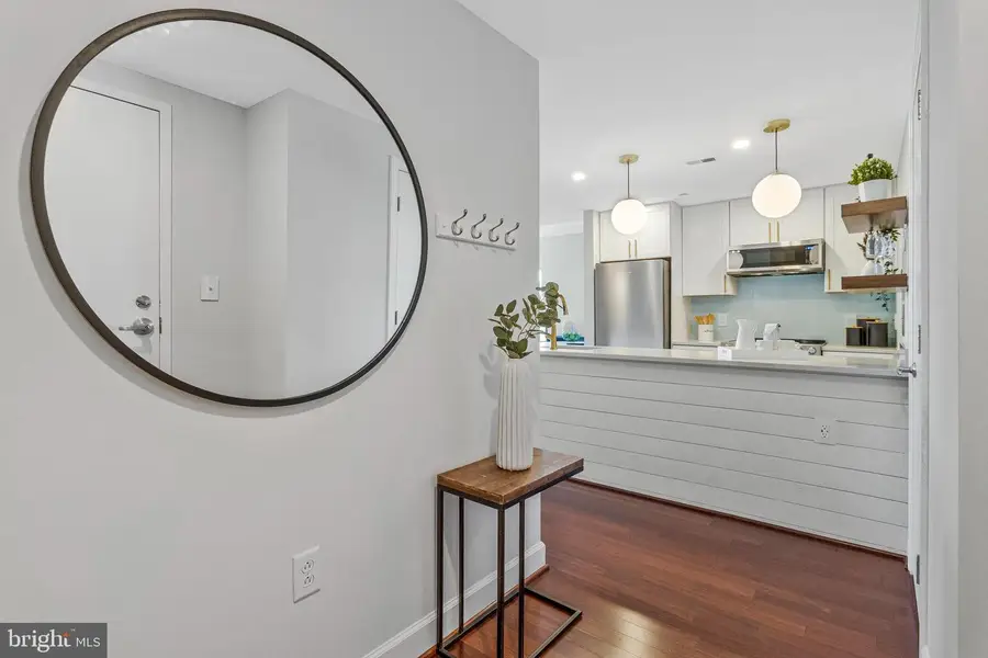 150 V St Nw #v402, Washington, DC 20001 - Image #2