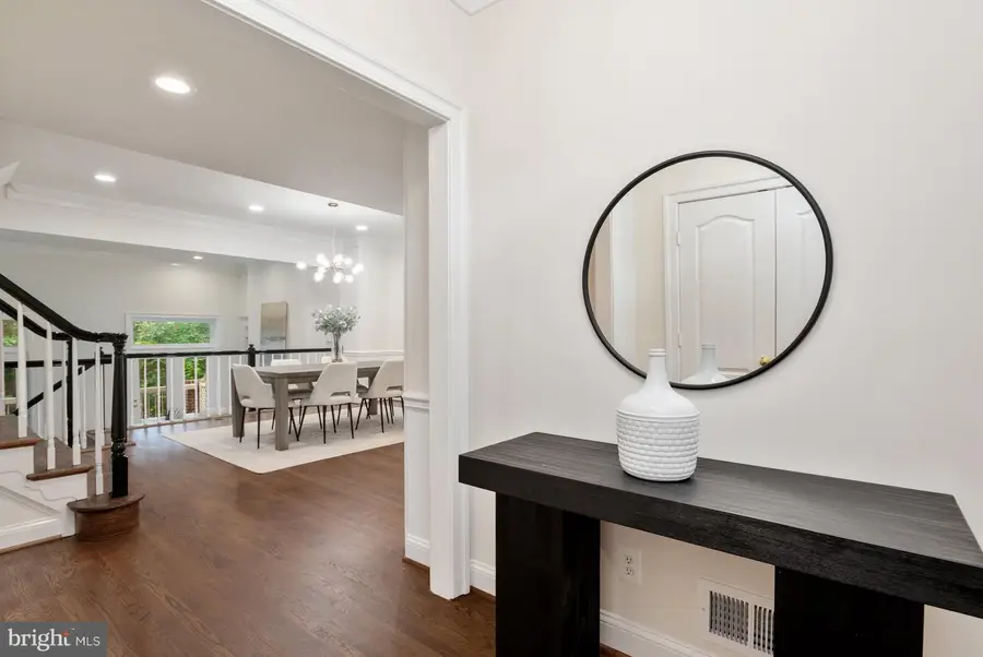 3930 Highwood Ct Nw, Washington, DC 20007 - Image #3