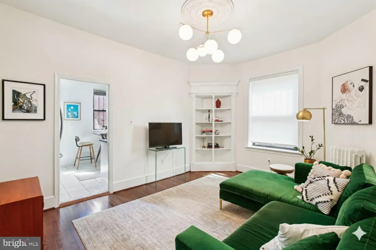 147 R St Ne #7, Washington, DC 20002 - Image #1
