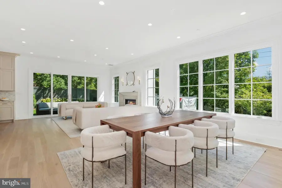 4200 49th St Nw, Washington, DC 20016 - Image #2