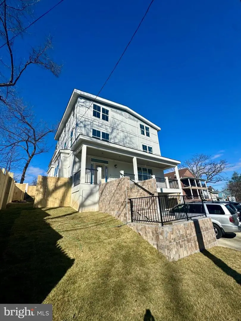 2902 Vista St Ne, Washington, DC 20018 - Image #1