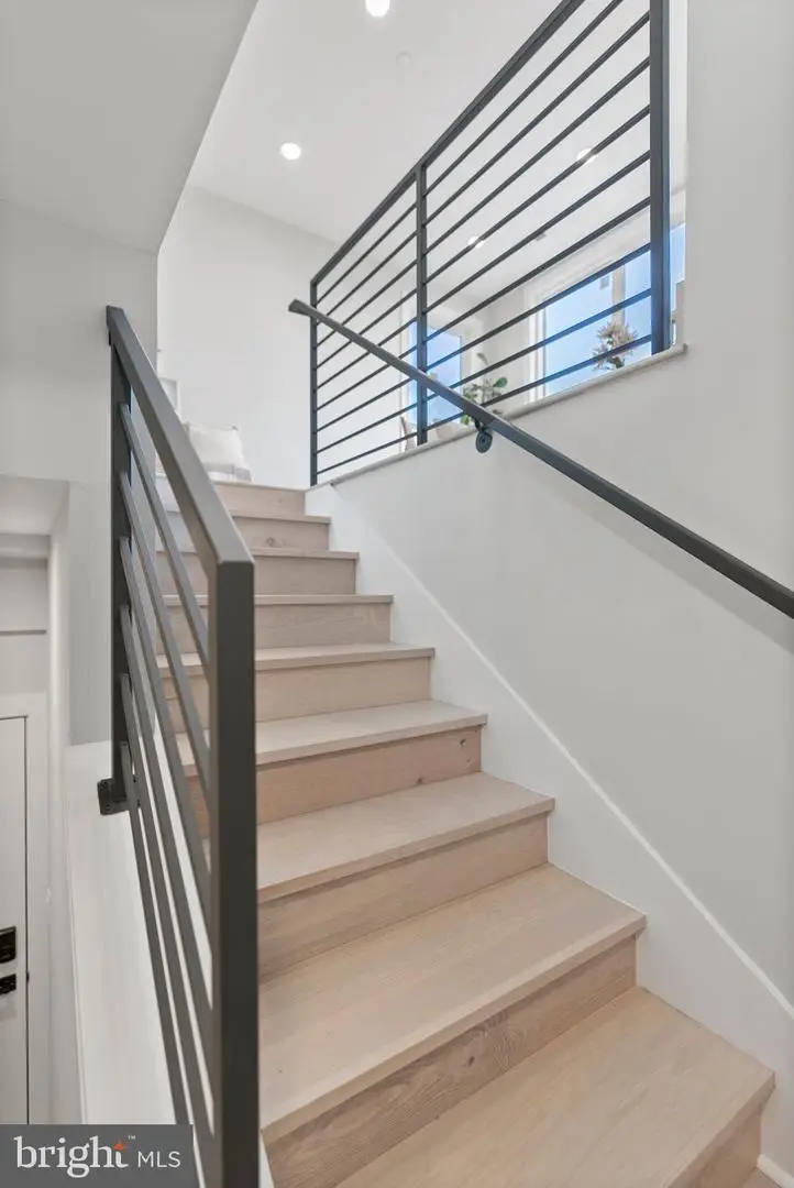 2019 M St Ne #ph9, Washington, DC 20002 - Image #2