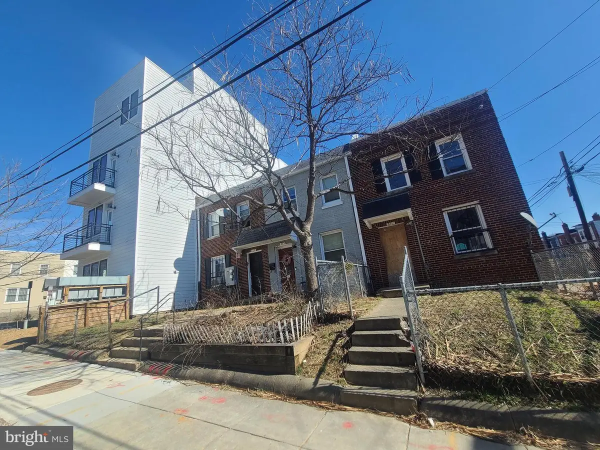 811 18th St Ne, Washington, DC 20002 - Image #1