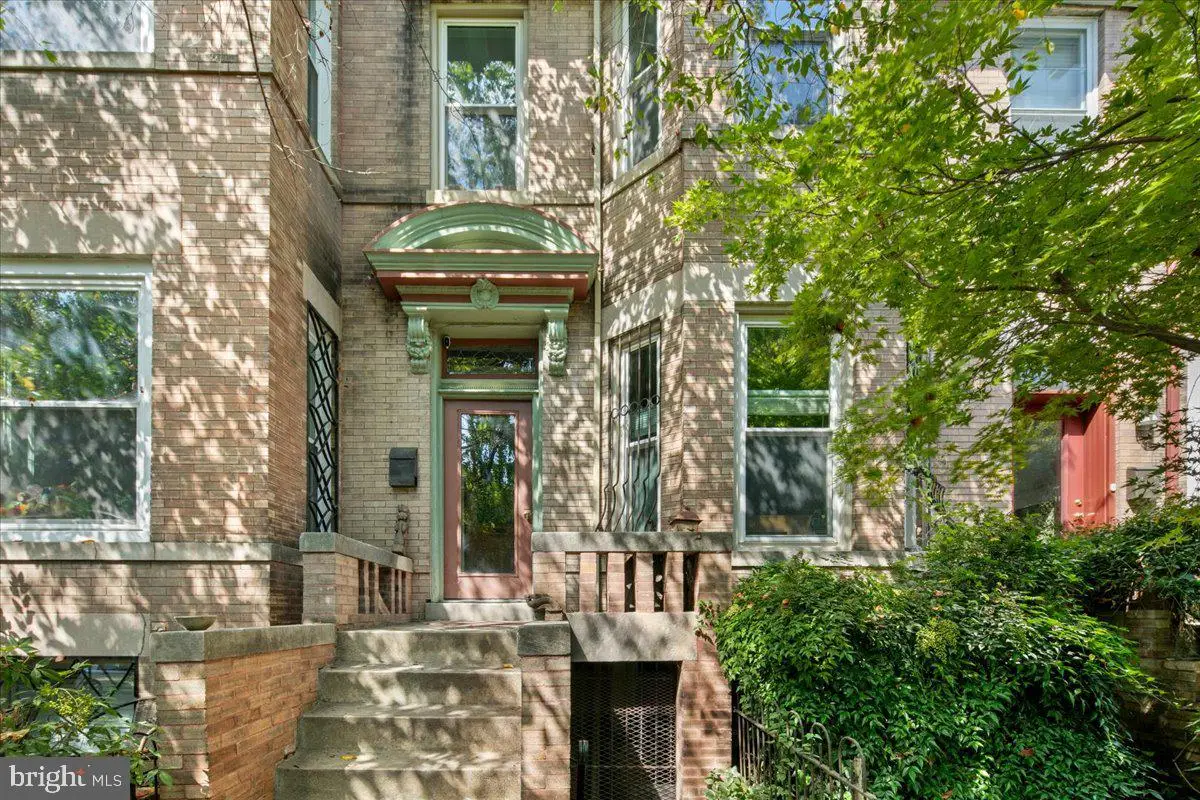 1741 Kilbourne Pl Nw, Washington, DC 20010 - Image #1