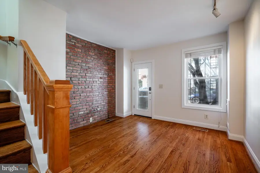 613 14th Pl Ne, Washington, DC 20002 - Image #2