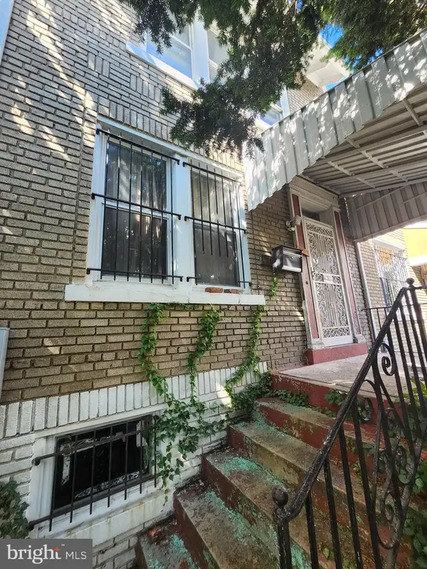 1011 Quebec Pl Nw, WASHINGTON, DC 20010