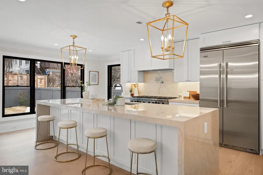 3639 Alton Pl Nw, Washington, DC 20008 - #2