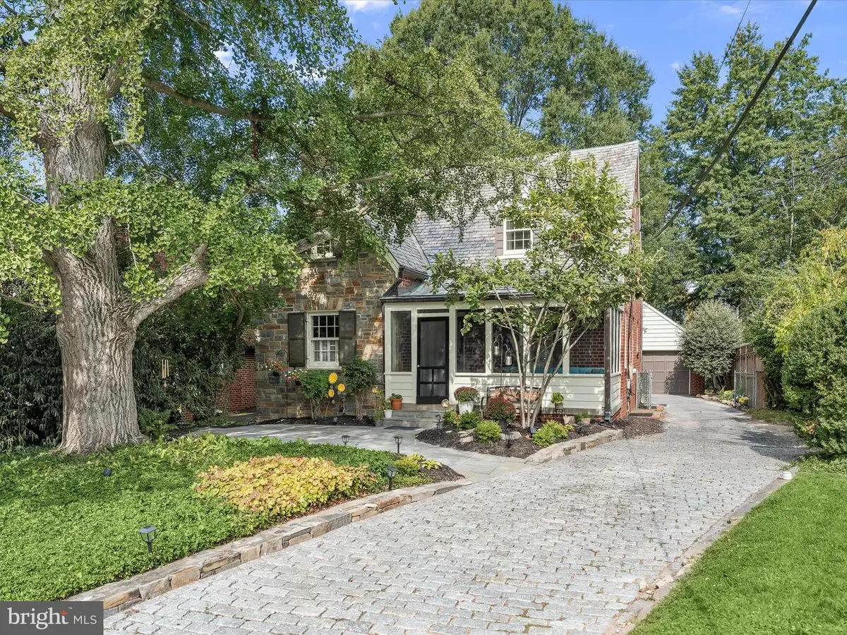 2833 Northampton St Nw, Washington, DC 20015 - Image #1