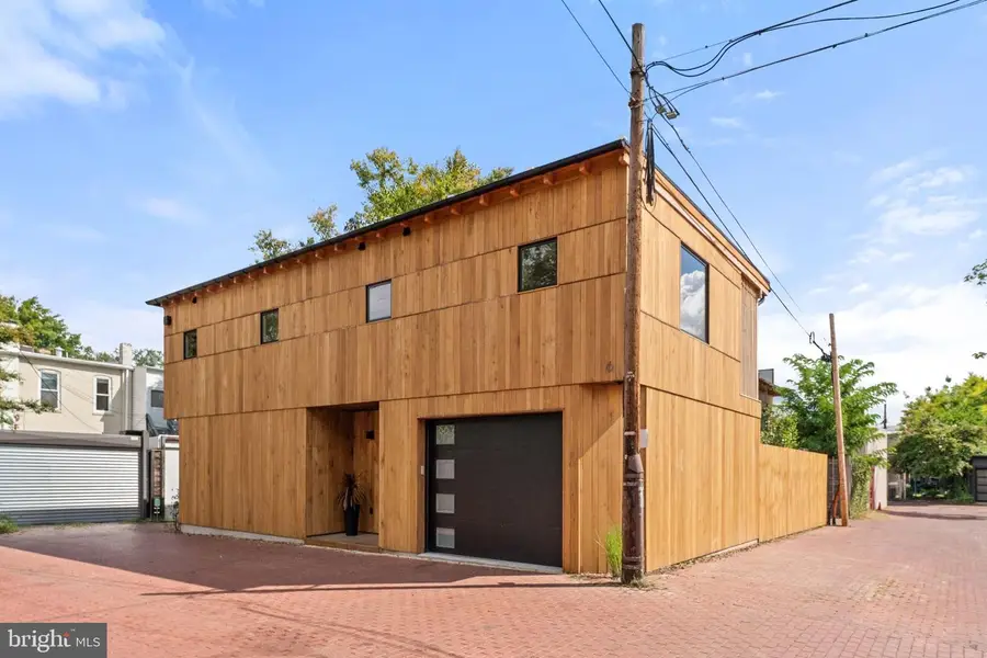 21 Overbeck Alley Ne, Washington, DC 20002 - Image #2