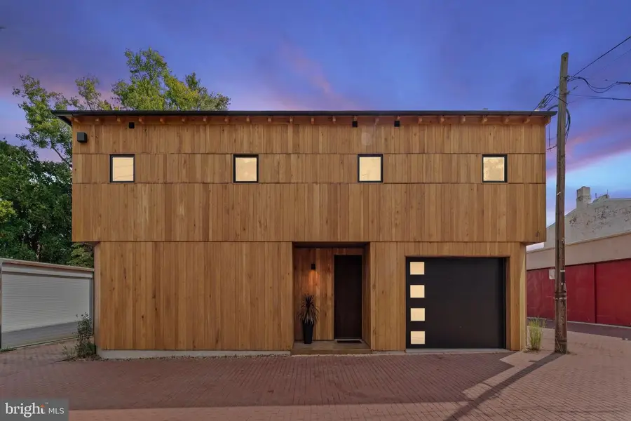 21 Overbeck Alley Ne, Washington, DC 20002 - Image #3