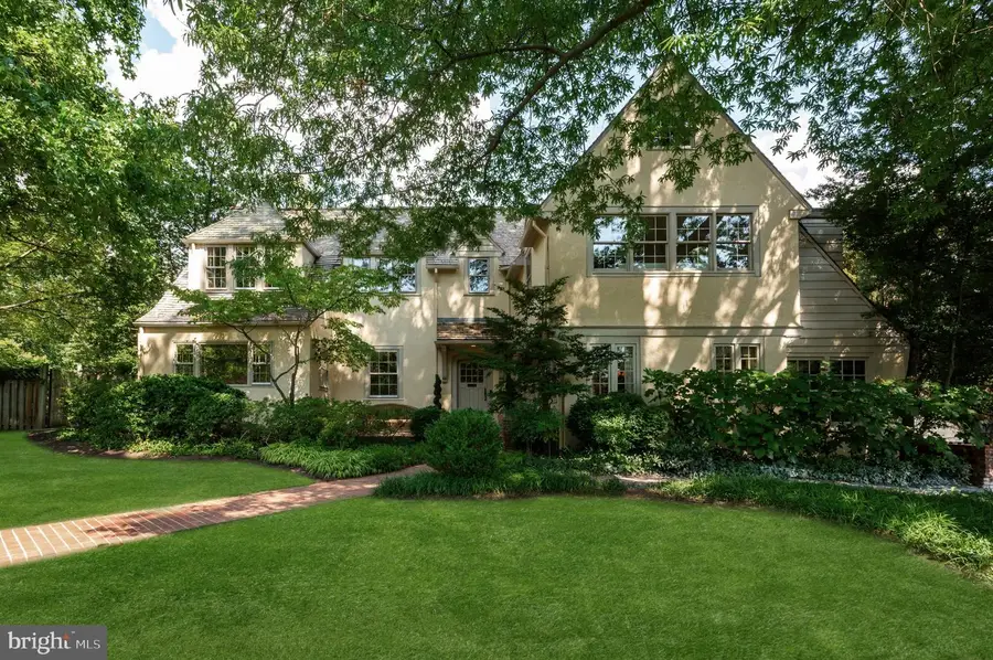 2927 44th St Nw, Washington, DC 20016 - Image #3