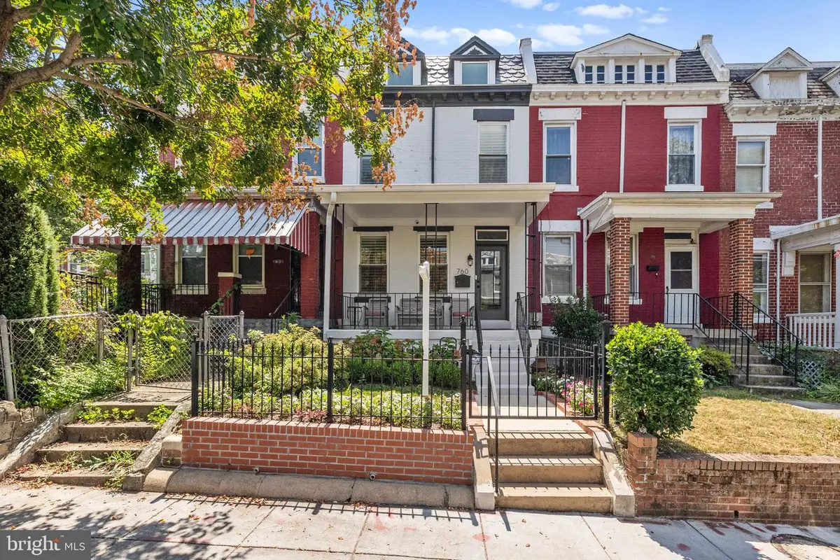 760 Hobart Pl Nw, Washington, DC 20001 - Image #1