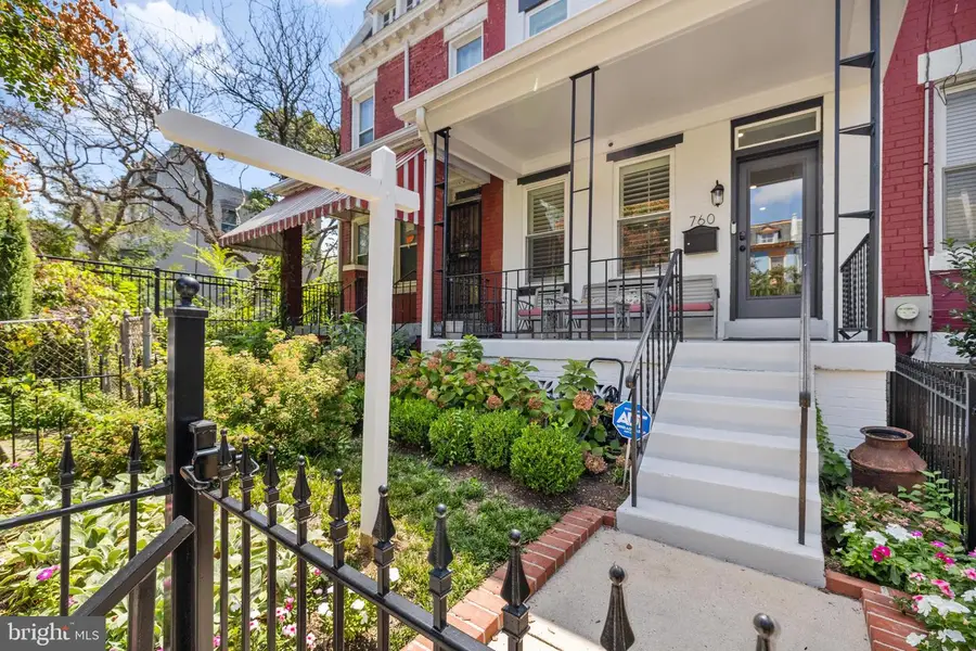 760 Hobart Pl Nw, Washington, DC 20001 - Image #2