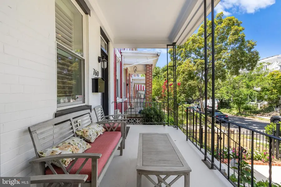 760 Hobart Pl Nw, Washington, DC 20001 - Image #3