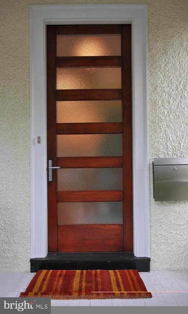 4114 Emery Pl Nw, Washington, DC 20016 - Image #2