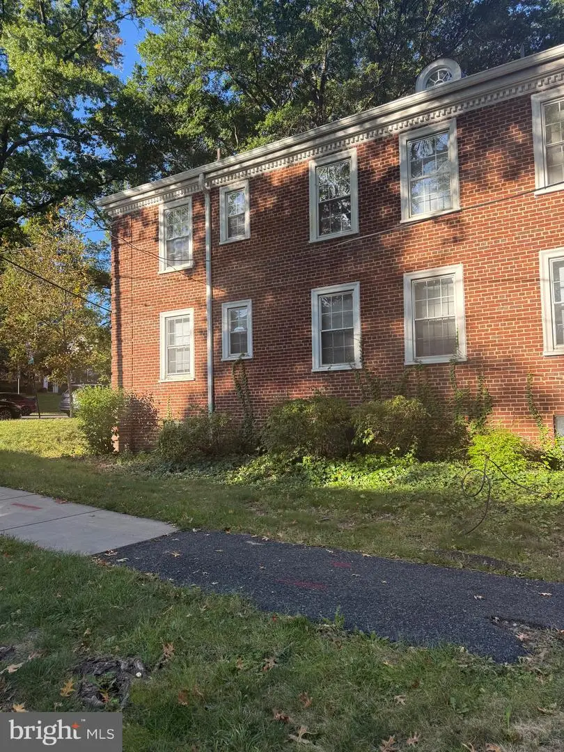 2711 Terrace Road Se #301, Washington, DC 20020 - Image #2