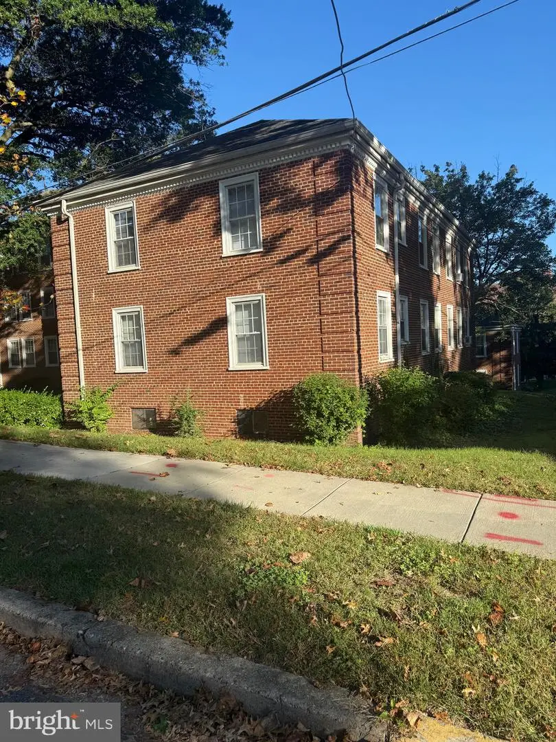 2711 Terrace Road Se #301, Washington, DC 20020 - Image #3