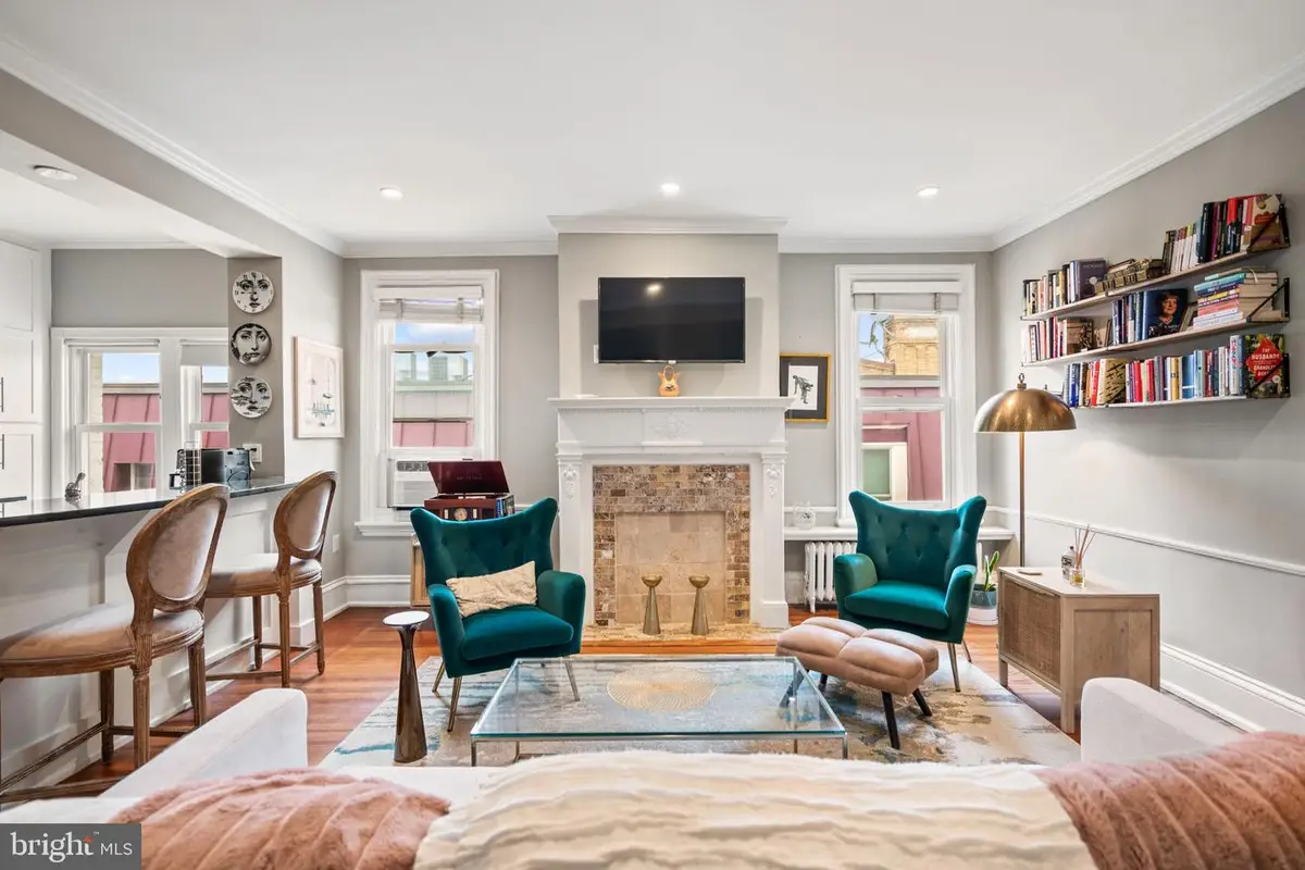 1840 Mintwood Pl Nw #402, Washington, DC 20009 - Image #1