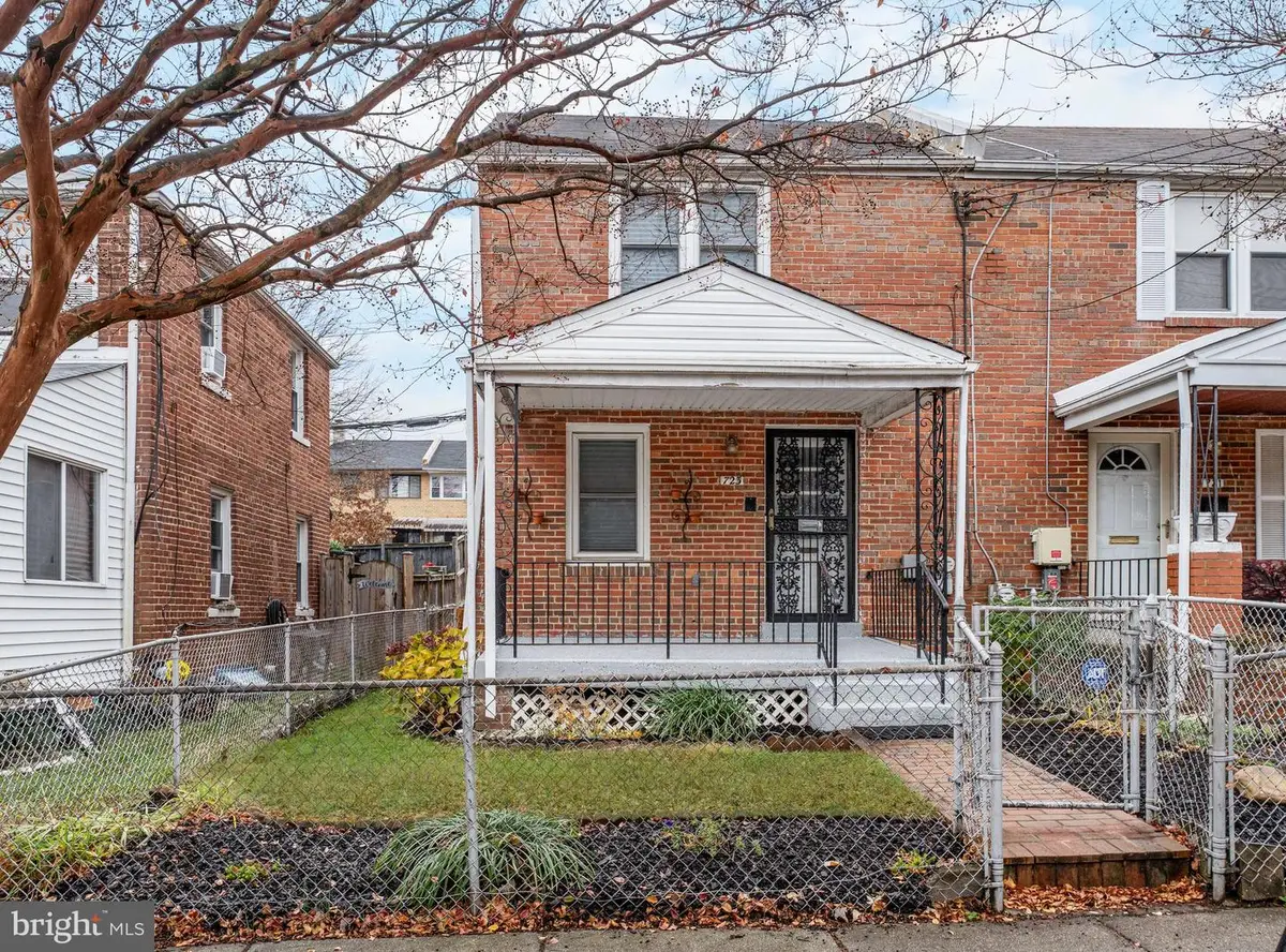 723 Emerson St Ne, Washington, DC 20017 - Image #1