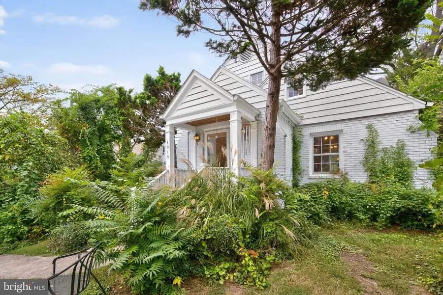 4919 Ashby St Nw, Washington, DC 20007 - Image #2