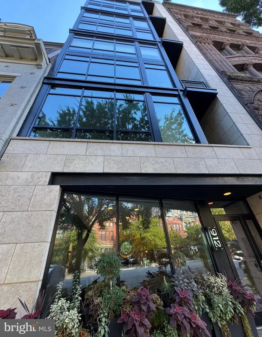 912 F St Nw #703, Washington, DC 20004 - #1