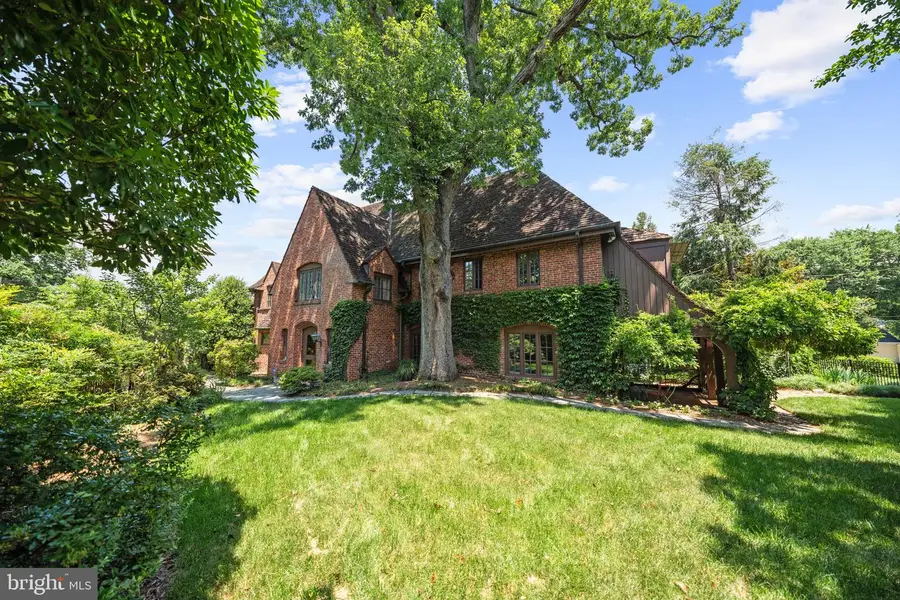 3111 Idaho Ave Nw, Washington, DC 20016 - Image #3