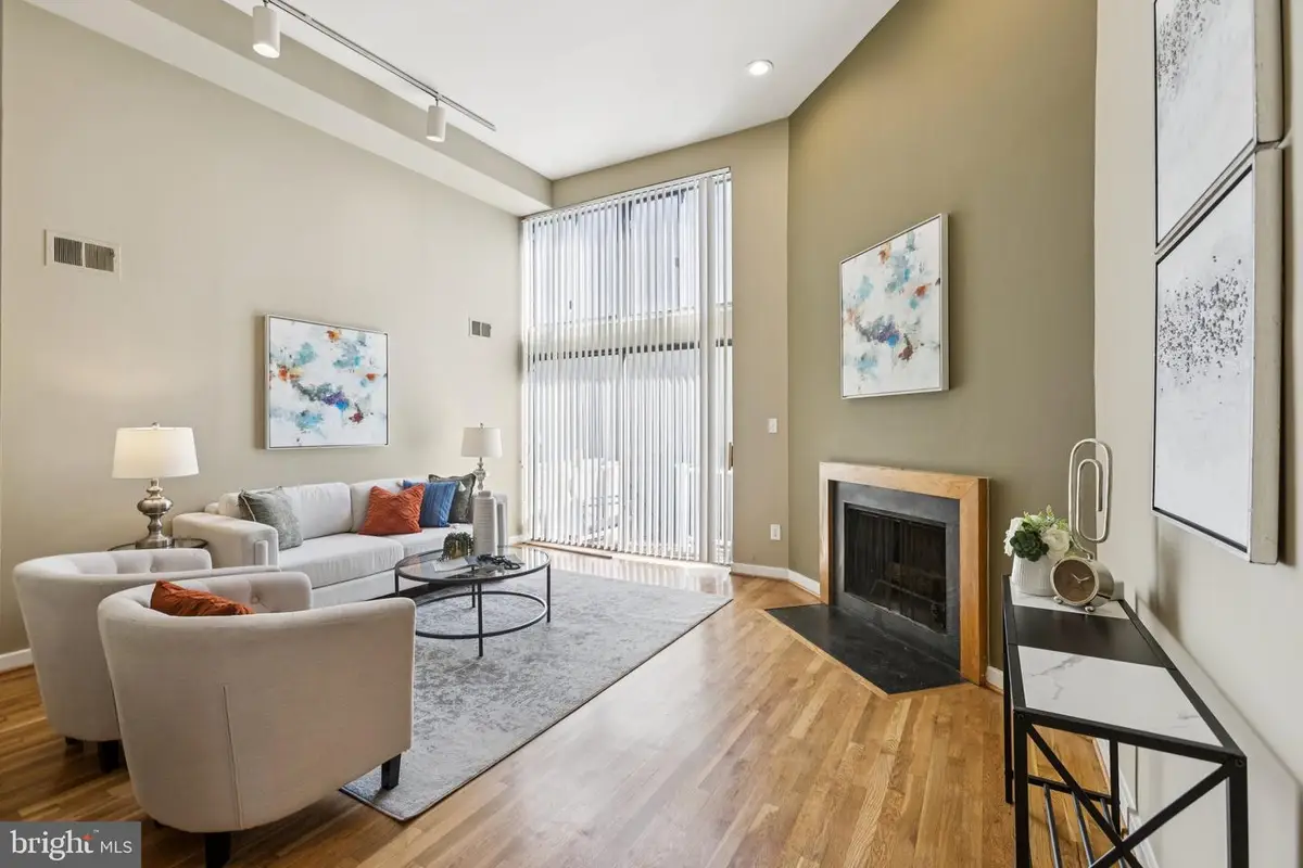 406 15th St Se, Washington, DC 20003 - Image #1