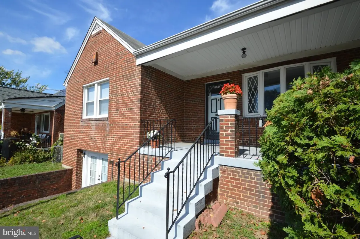 210 Peabody St Ne, Washington, DC 20011 - Image #1