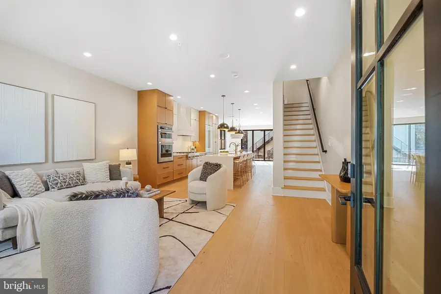 4414 Harrison St Nw, Washington, DC 20015 - Image #2