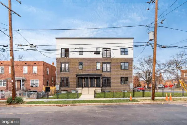 852 Xenia St Se #2, WASHINGTON, DC 20032