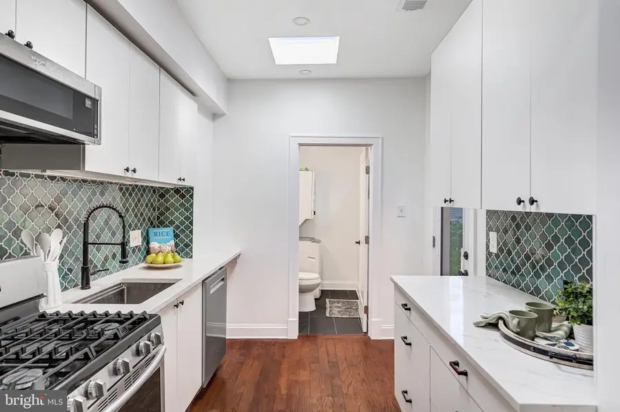 1113 Holbrook Ter Ne, Washington, DC 20002 - Image #3