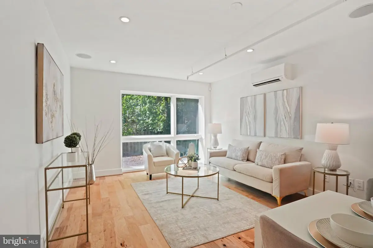 1514 Newton St Nw #103, Washington, DC 20010 - Image #1